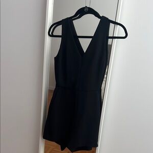 Wilfred ecoulement v neck jumpsuit